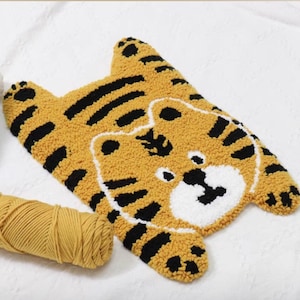 Tufted Punch Needle Tiger Rug/Beginner Punch Needle Kit with Yarn/All Materials Included