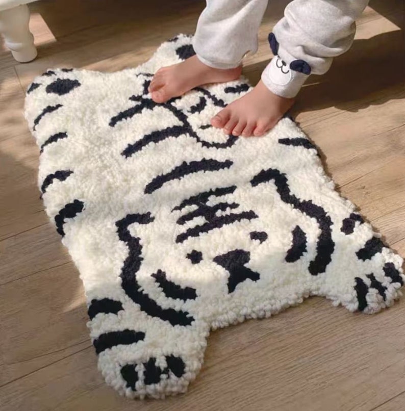 Punch needle beginner kit DIY tiger rug room decor/ kit with yarn all materials included image 1