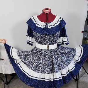 New women&#39;s square dance Large outfit