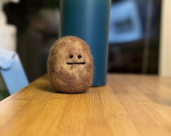 Needle Felted Passionless Potato Plush: Quirky Desk Decor Gift
