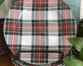 Mikasa Bone China White Plaid Tartan 9” Salad Dessert Plates Set of 4 Christmas