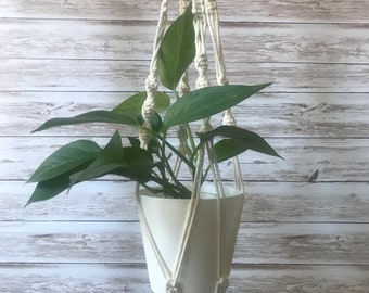 Small Macrame Plant Hanger, Macrame Pot Holder, BOHO Plant Hanger, Hanging Planter