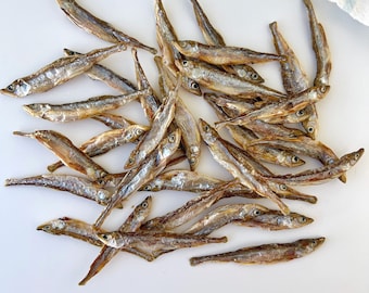 Dehydrated Whole Smelt Fish | Fish Size Varies Single Ingredient Natural Raw Whole Foods for Pets| Dog Cat Healthy TCM Holistic Chews Treats