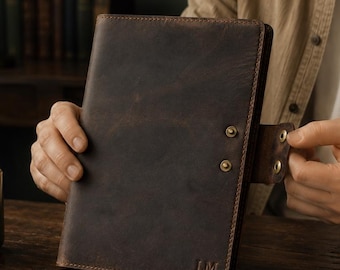 Personalized Memory Journal Cover, Full-Grain Leather A5 Refillable Notebook Organizer with Built-In Pen Holder
