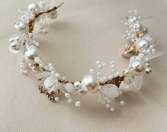 Millie Hair Vine, Pearls Hair Vine for Bridal Hair Accessories. Wedding Hair Vine, Women Hair Accessories by Suri