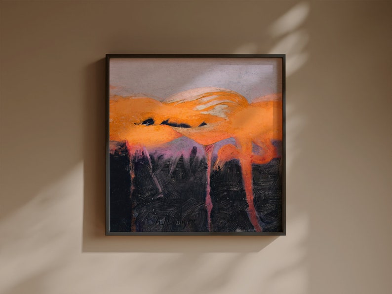 Pu&ograve; includere: Stampa artistica astratta in una cornice nera. L'opera presenta un paesaggio con tonalit&agrave; arancioni e viola su una base nera. Il dipinto ha un aspetto strutturato, con pennellate, creando un effetto visivo dinamico.