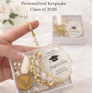 Personalized Graduation Keychain Favor: Elegant Keepsake, Class of 2026