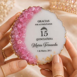 Personalized Quinceanera Magnet Box Favor, Mis 15 Anos Sweet 15 Party Favor, Mis XV Keepsake Gift, Sweet 16 Guest Favor,Quinceanera Souvenir