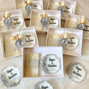 Personalized Wedding Gift For Guests in Bulk,Wedding Magnet Soap Party Favors,Anniversary Favor,Engagement Favors,Bridal Shower, Bridesmaid