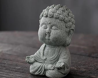Mini Sandstone Buddha Statue: Zen Garden Decor