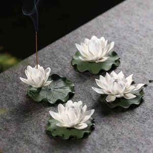 Lotus Blume Räucherstäbchenhalter | Niedliche Keramik White Lotus Räuchergefäß | Lotus kleiner Räucherstäbchenhalter | Zen Tischdekoration