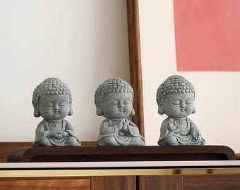 Mini Sandstone Buddha Statue: Zen Garden Decor
