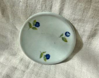 Ceramic Jewelry Dish, Blueberry Decor, Ring Holder, Earring Dish, Ceramic Dish, Blueberries, Berry Decor, Blueberry Gift, Blueberry Pottery