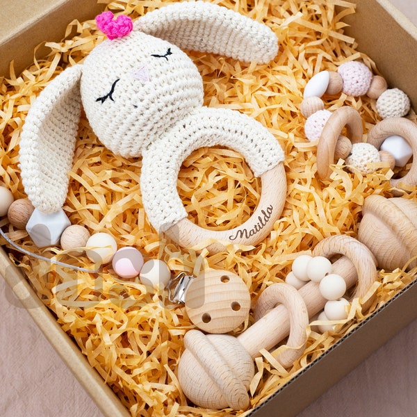 Hochet en bois personnalisé, hochet lapin, jouets pour bébé fille, cadeau d'anniversaire de bébé, coffret cadeau nouveau-né, premier cadeau de Noël, cadeau 1er anniversaire