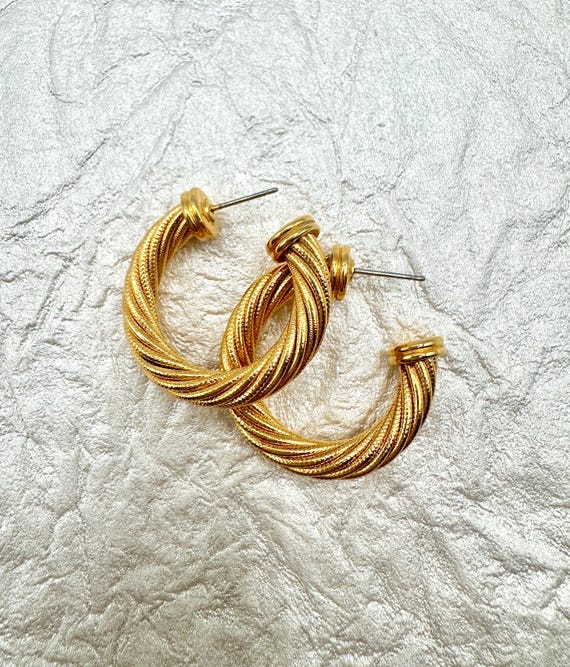 Vintage Elegant Gold-plated Twist Rope Hoop Stud Pierced Earrings