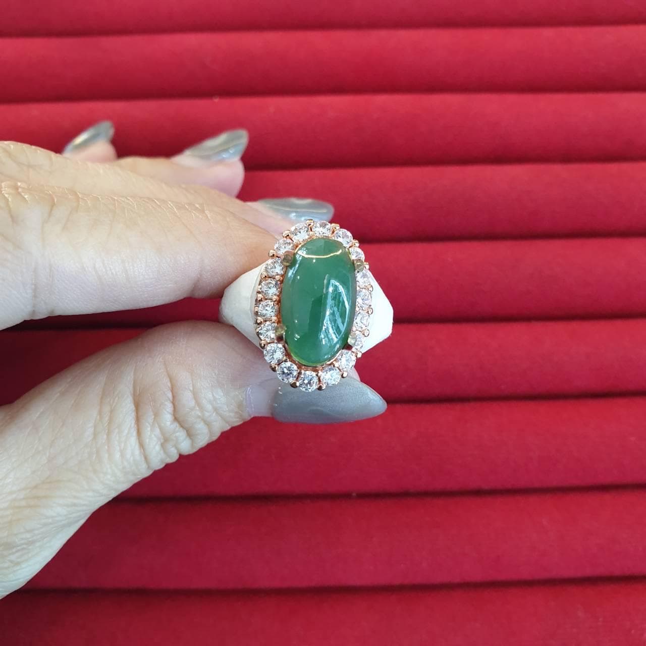 ルース翡翠カボション（フェイクセッティング）| 各種サイズ