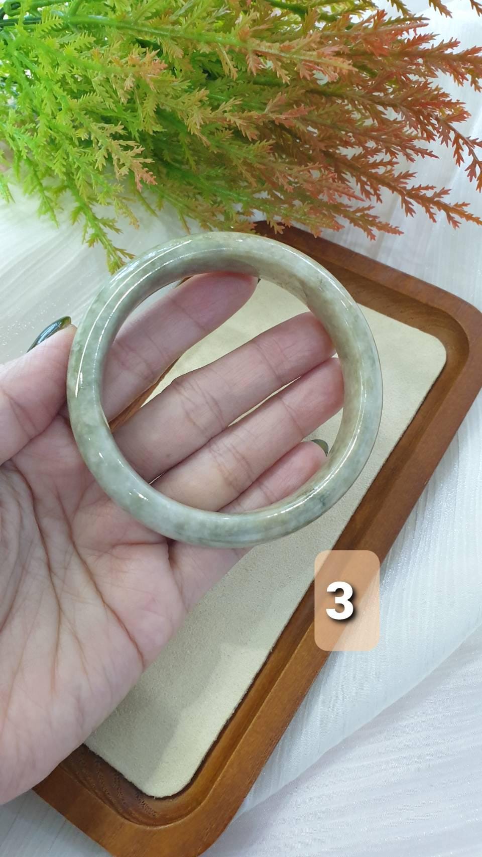 天然翡翠のバングル（セレクション）。サイズ58～59mm - Etsy 日本