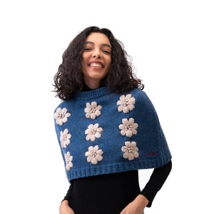 100% Lana punto a mano encogimiento de hombros, Mujer de punto encogimiento de hombros, Ropa hecha a mano Suéter femenino bordado, Cabos de ganchillo floral Ponchos Encogimiento de hombros tejido