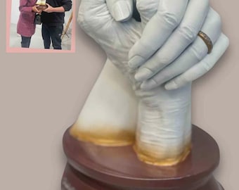 Escultura de mano de lujo: recuerdo personalizado.