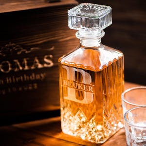 Personalized Decanter with Gift Box, Custom Whiskey Decanter Set, Bourbon Decanter, Gift for Dad, Father&#39;s Day Gift, Whisky Gift for Him