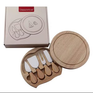 Tábua de Queijos e Conjunto de Facas Personalizados em Madeira / Conjunto de Tábua de Queijos Sob Medida / Presente de Casamento Personalizado / Presente de Boas-Vindas / Presente de Aniversário imagem 10