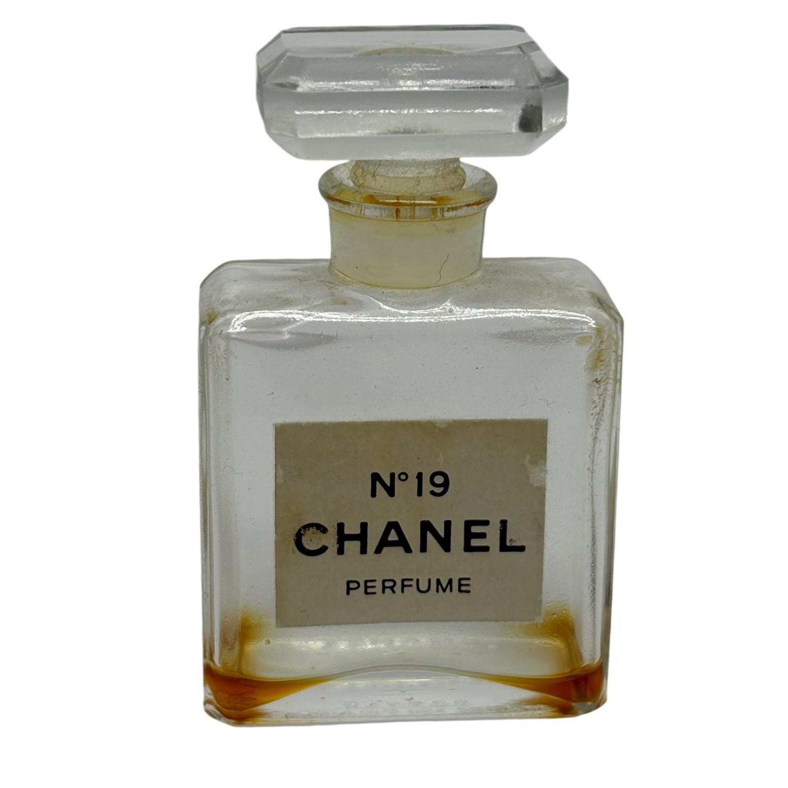 Chanel No 19 Perfume - Etsy