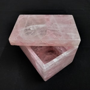 Caixa de quartzo rosa | Porta-cartas de tarô | Pedra do amor | Cura | Presente perfeito | Urna para animais de estimação | Caixa de joias | Presente para ela | Mães