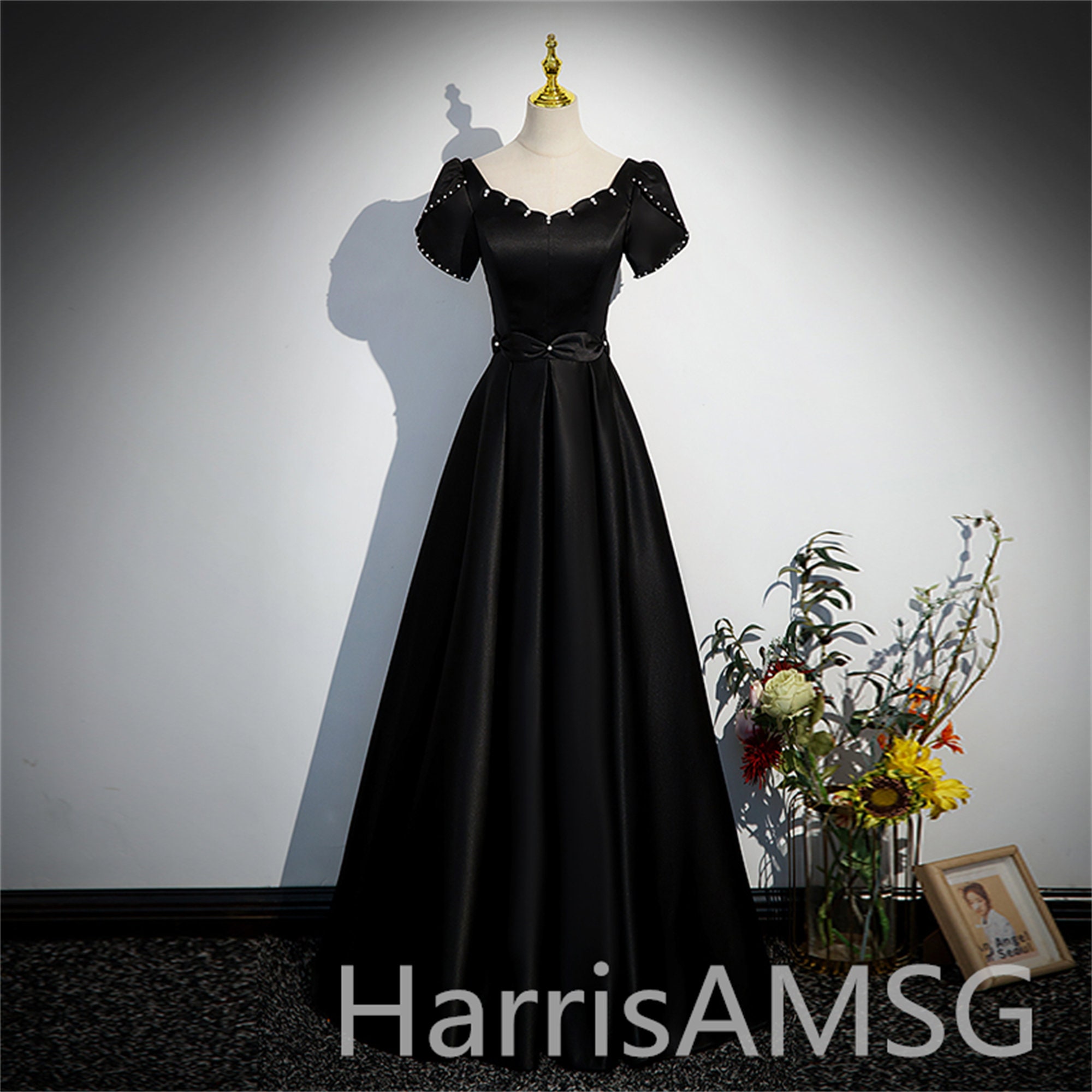low cut halter dress One-neck Low-cut Long – Eshtree Size:L-XL (UK 14-16/US 10-12/EU 42-44) 16th birthday dresses on smarttag_length_filter:Midi
