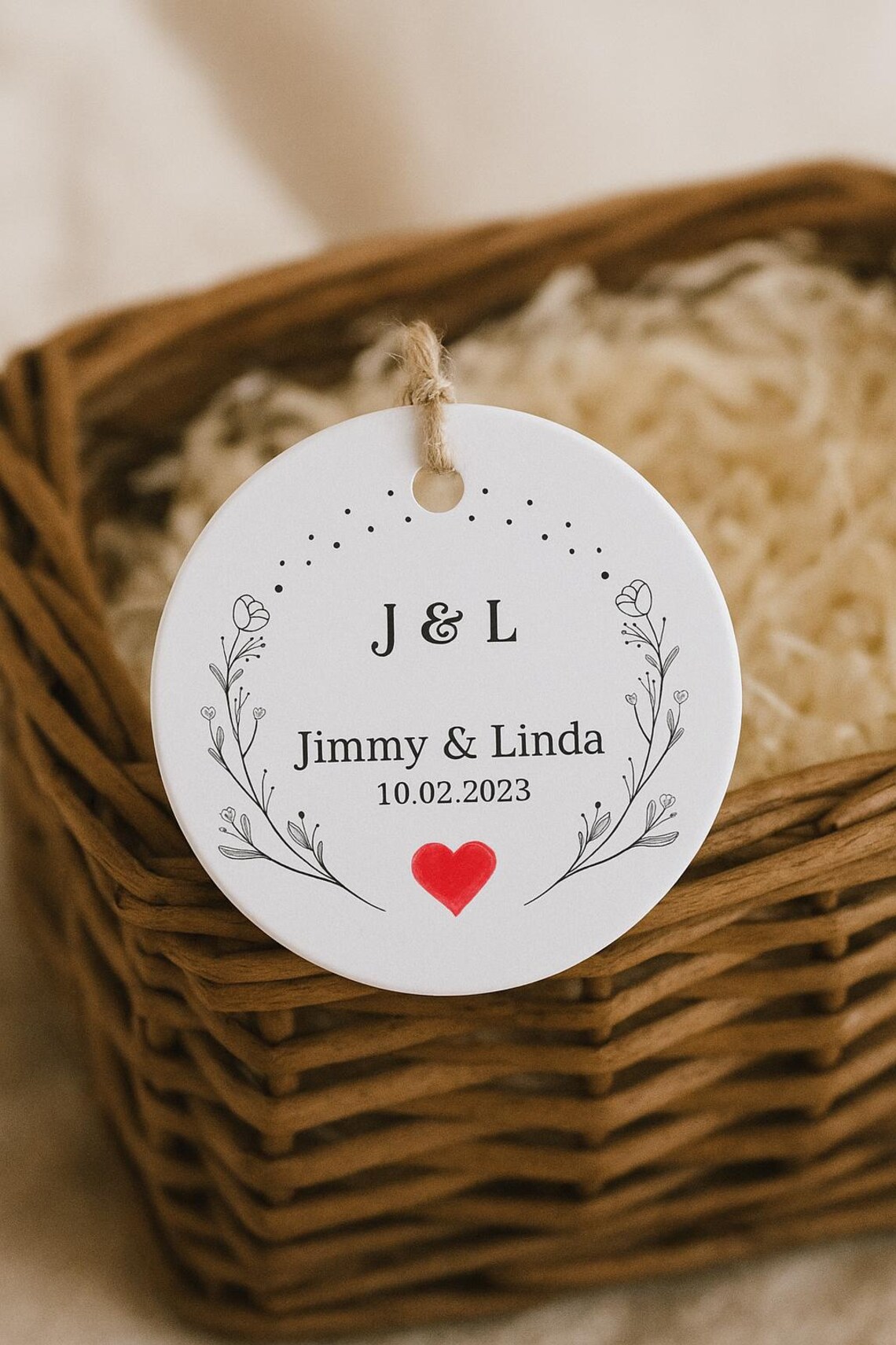 Personalized Wedding Favor Tags: Round White Cardstock With Kraft ...