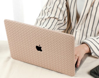 Rustic Weave Leather Print MacBook Case for New MacBook M2 Air 13 A2681 M2 Pro 13 A2338 Pro 14 Pro A2442 Pro 16 inch 2022 Unique Laptop Case