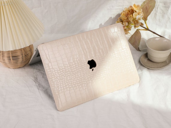 Toast Leather Cover for MacBook Pro and Air review