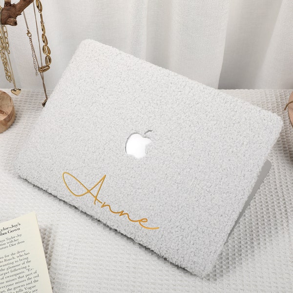 Personalised White Fluffy MacBook Case for New MacBook Air 15 2023 M2 Air 13 A2681 M2 Pro 13 A2338 Pro 14 Pro 16 inch Unique Laptop Case