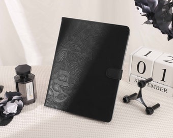 Black Flowers Leather iPad Case for Air 5 4 3 Case, iPad Pro 11" 12.9'' iPad Pro 2022 2021 10.2" 9.7" iPad Mini 6 5 Case with Pencil Holder