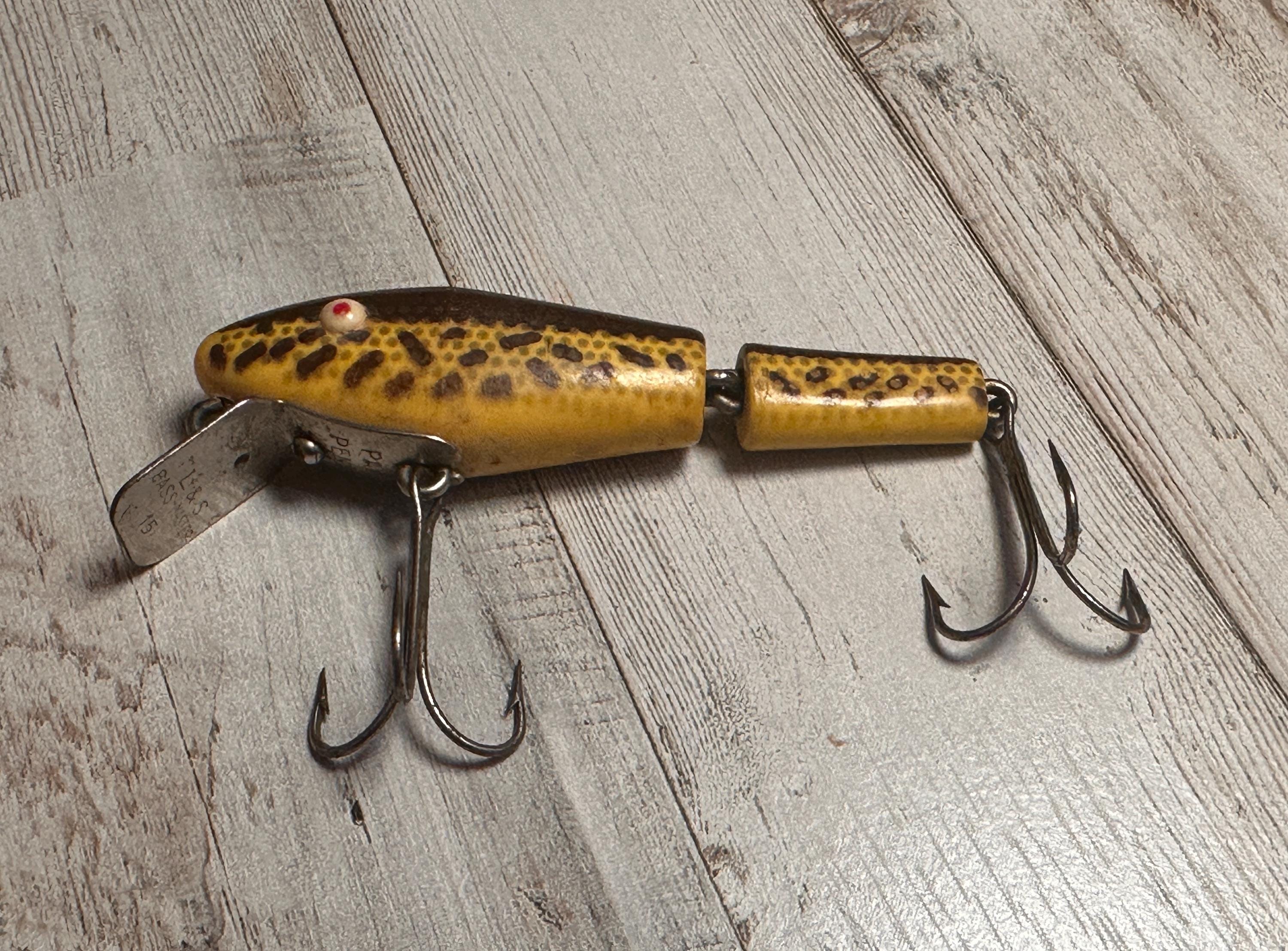 Bass Fishing Antique Bass Lures Vintage Fishing Lure Early L S Bass Master Model 15 Lure Bass Fishing Antique Bass Lures Vintage Fishing Lure Early L S Bass Master Model 15 Lure