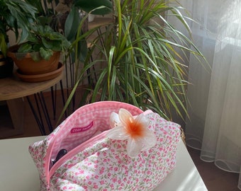 Pink Floral Makeup Bag- Cute Makeup Bag- Aesthetic Cosmetic Bag- Pink Cosmetic Bag- Giftforher- Cosmetic Organizer-