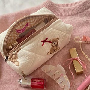 Bolsa de maquillaje de osito de peluche, regalo para ella, bonita bolsa de cosméticos, bolsa estética con cremallera