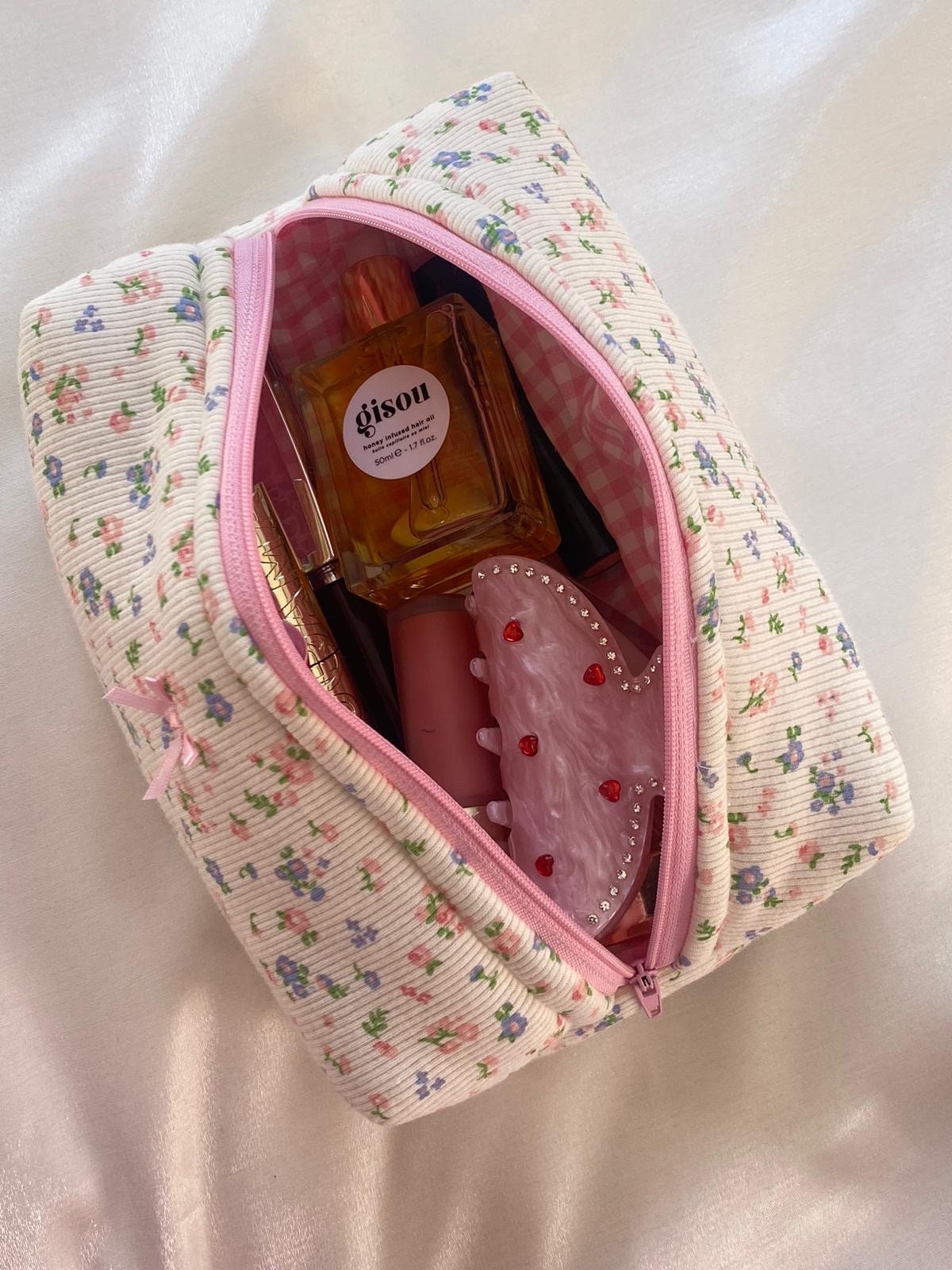 Coquette Make-up-Tasche Mit Floralem Cottagecore Design – Kleine, ästhetische Kosmetiktasche Für Frauen Und Mädchen