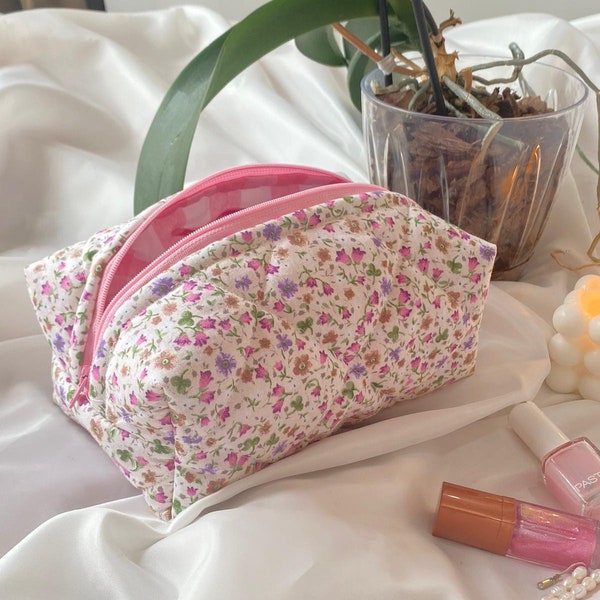 Makeup Bag- Cosmetic Bag- Pink Floral Makeup Bag- Travel Bag- Toiletry Bag- Mom Gift- International Womens Day Gift