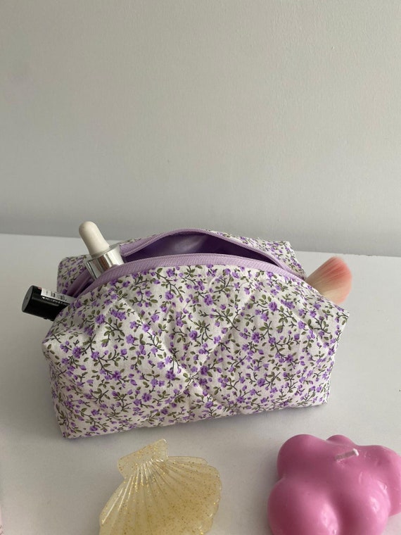 Simple Practical Flower Makeup Bag, Vintage Cosmetic Organizer