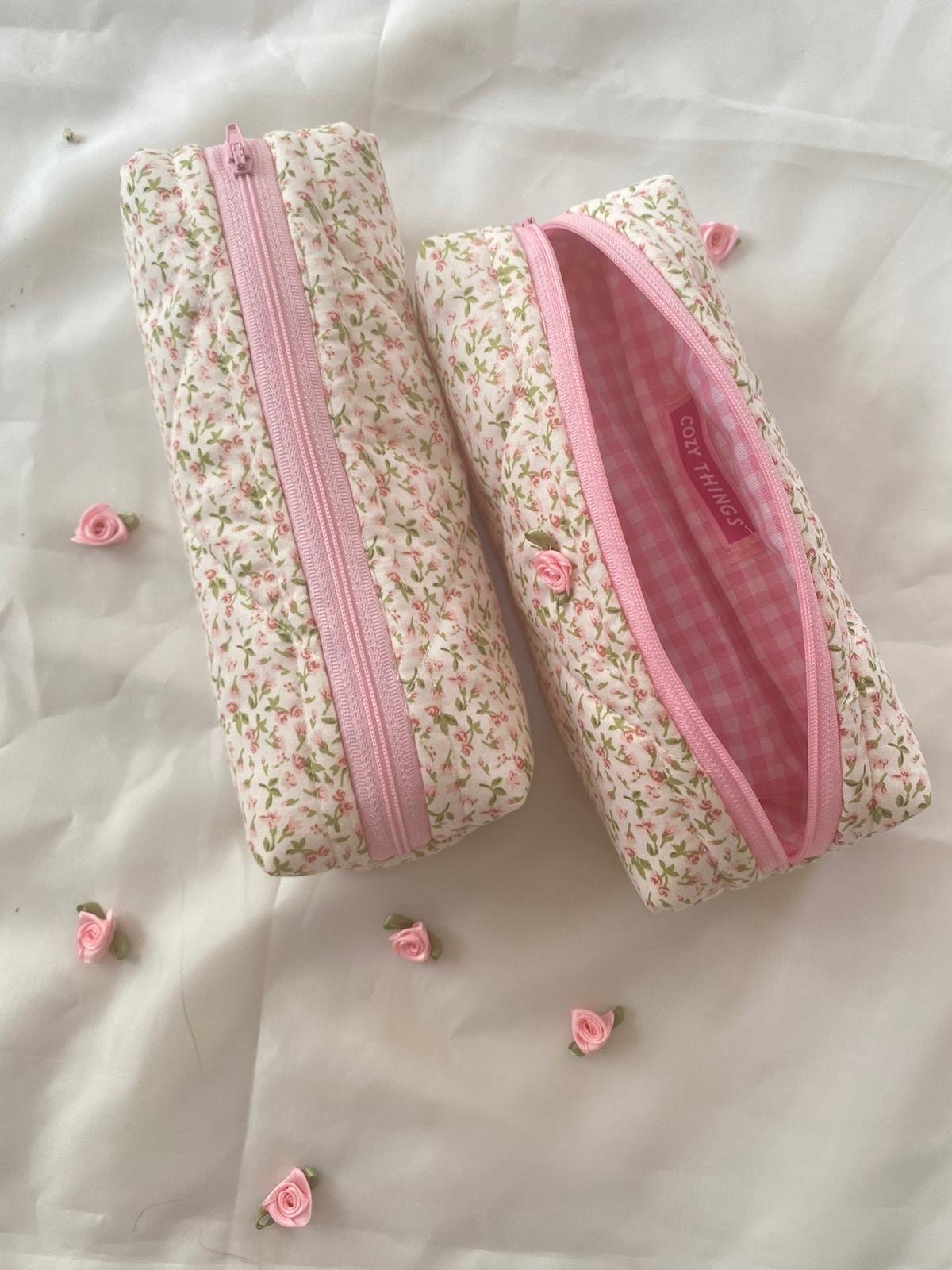 1 Pcs Fashion Mini Retro Flower Floral Lace Pencil Shape Pen Bag Make Up  Bag Zipper Pouch Purse