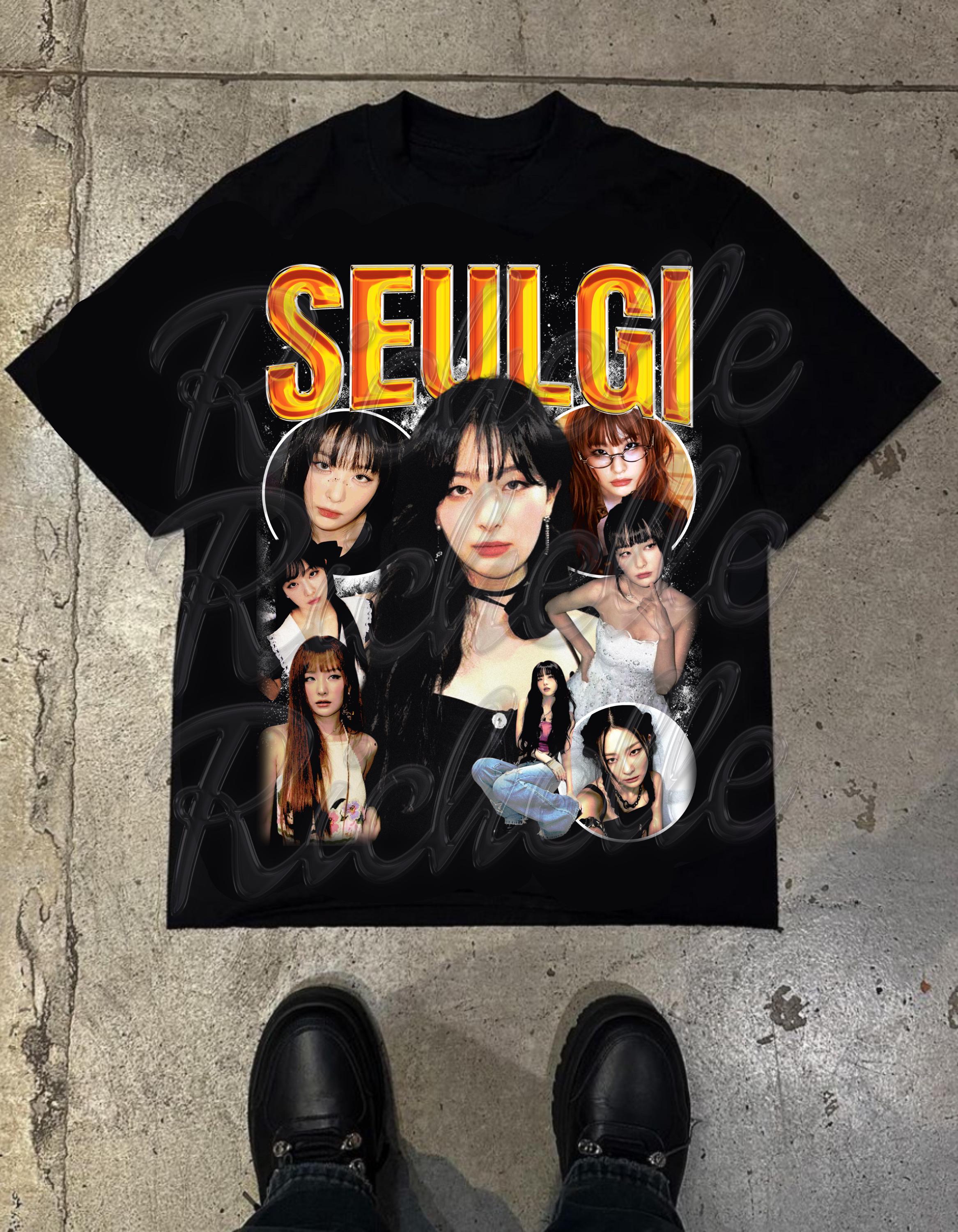 Red Velvet SEULGI MD Tシャツ ブラック トレカのみ - メルカリ