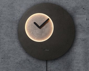 LED Wanduhr lautlos Ø40cm 3D BoHo Designer Mond Uhr Holz mit Zifferblatt in Stein- und Holzoptik warmweiss ausgeleuchtet mit Fernbedienung