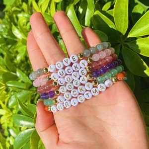 Pulseira de cristal personalizada: pulseira de contas com letras personalizadas