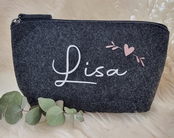 Cosmetic bag, make-up bag, toiletry bag with hearts personalized with name, gift for boyfriend/girlfriend, birthday, Mother's Day