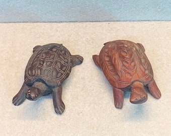 ヴィンテージの木製彫刻のカメ - Etsy 日本
