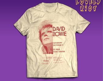 Camiseta vintage de algodón de inspiración glam rock de los 70: estilo pop punk retro, con aires de la era Ziggy, glam rock and roll.