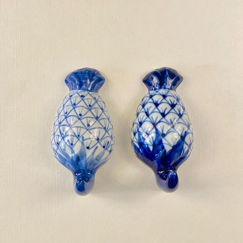 Pink - Original Blue Pottery Ceramic Tile Wall Hook Hanger (1 Peg)