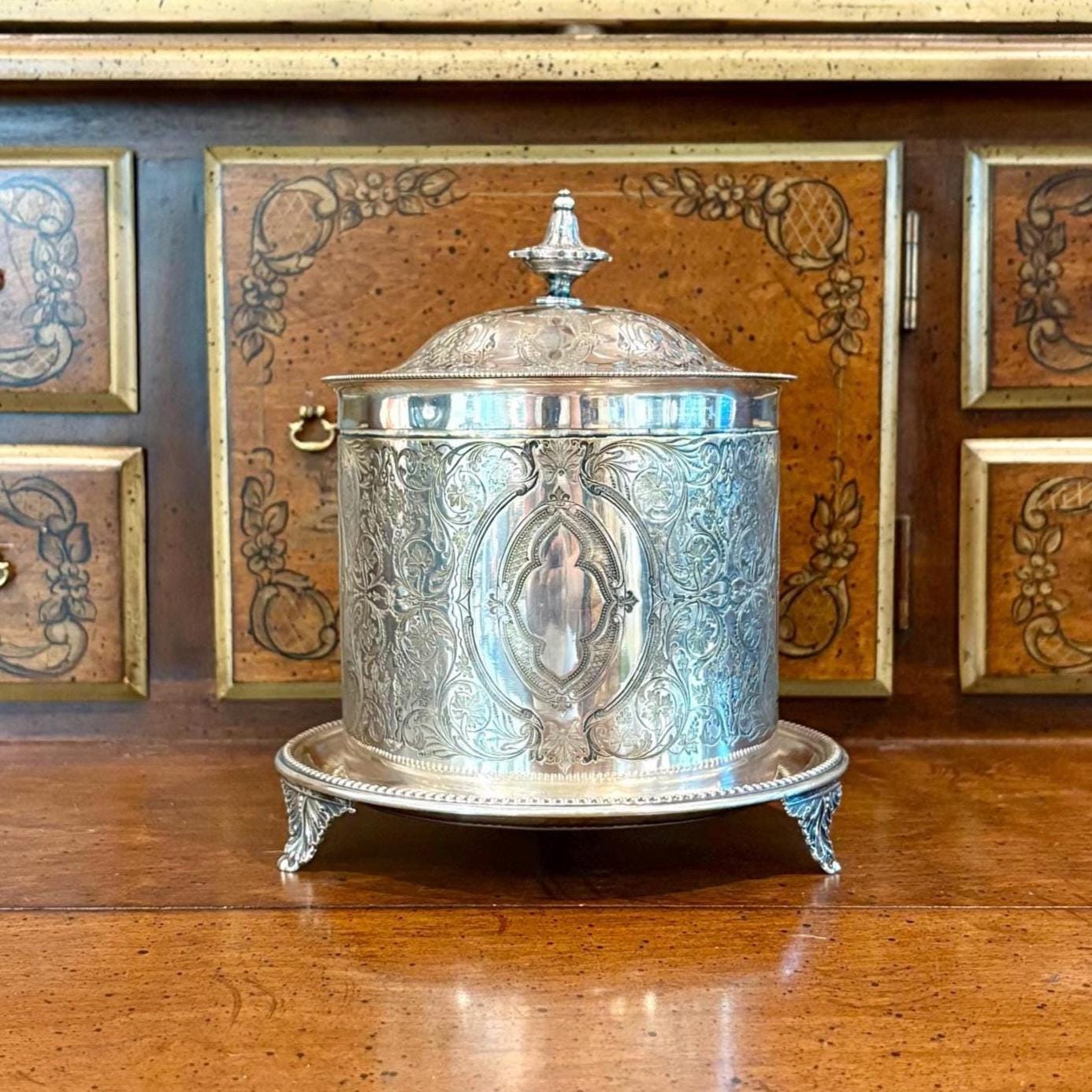 Vintage Silver Biscuit Box - Etsy