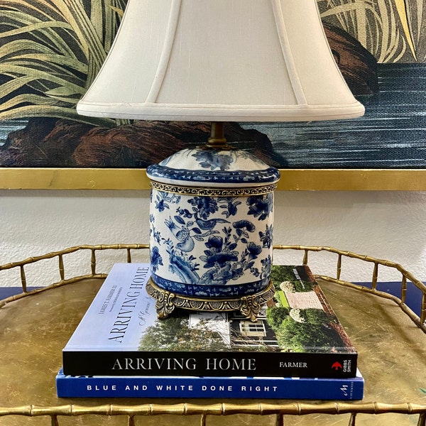 Vintage Blue & White Porcelain / Brass Table Lamp