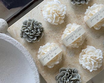 Blossom Flower Scented Candles + Personalised Tags | Wedding Favours | Birthday Party | Wholesale Event Favours